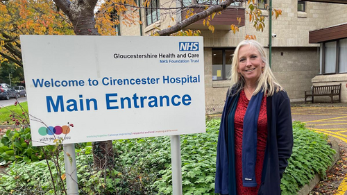 Roz outside Cirencester Hospital